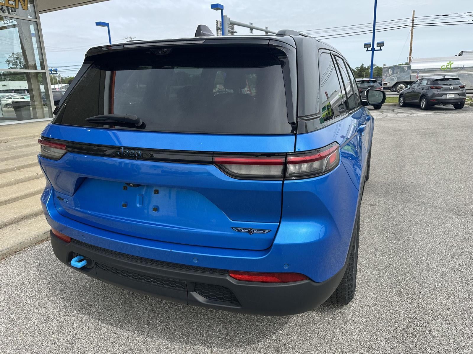 2022 Jeep Grand Cherokee 4xe Trailhawk