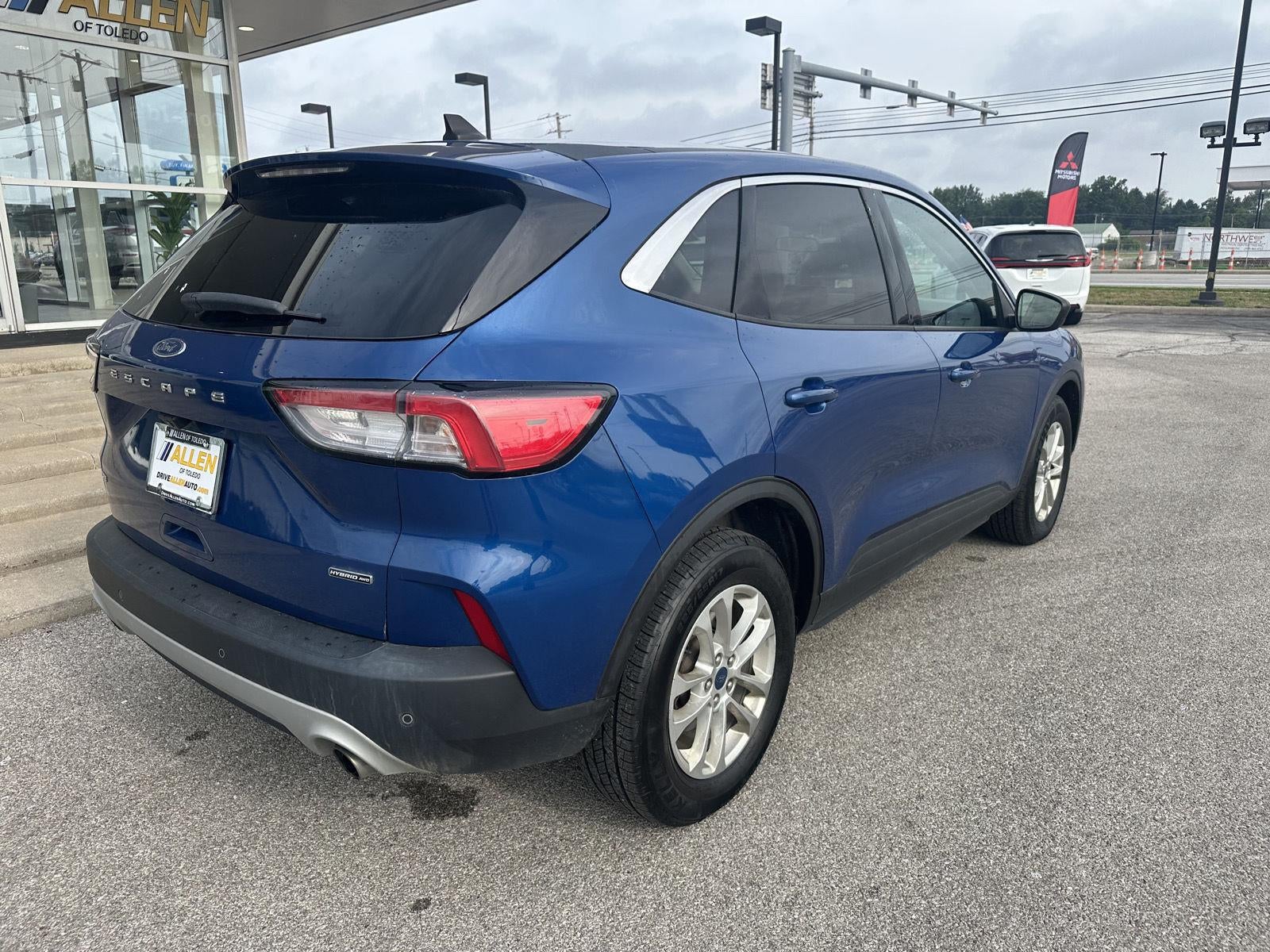 2022 Ford Escape SE Hybrid