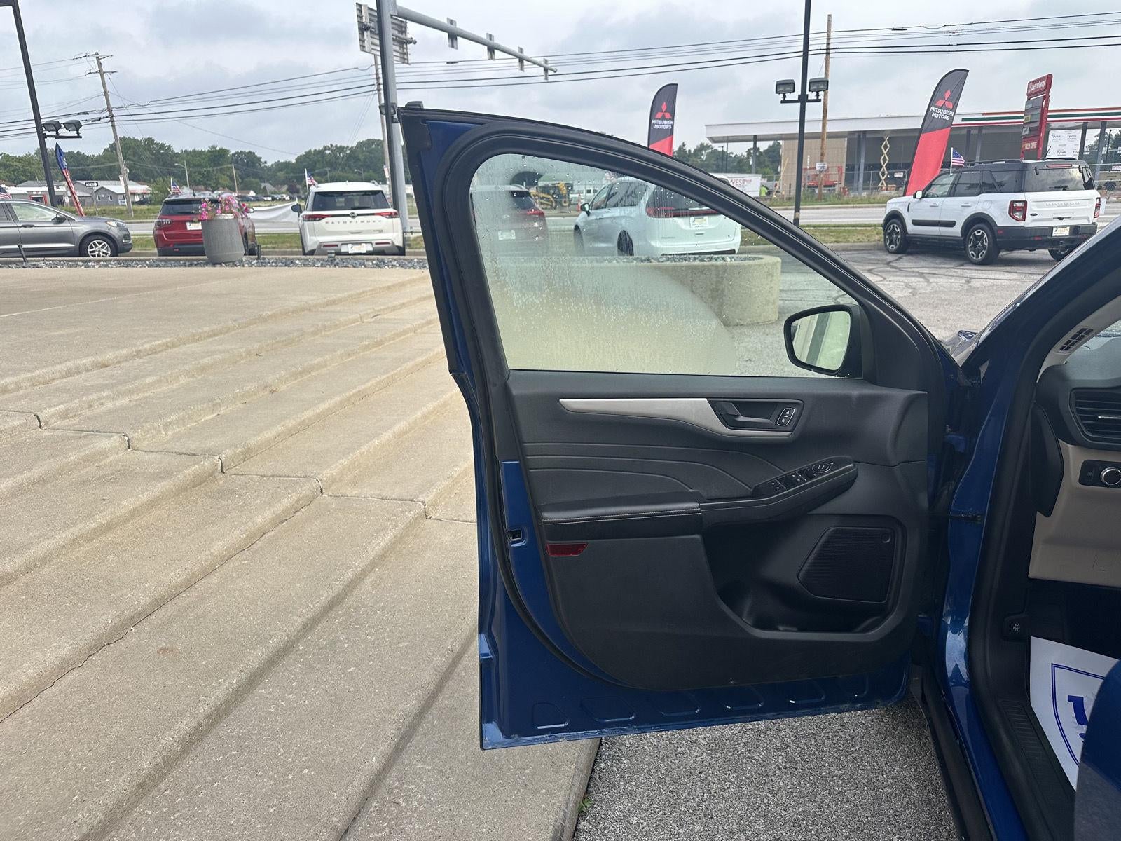 2022 Ford Escape SE Hybrid