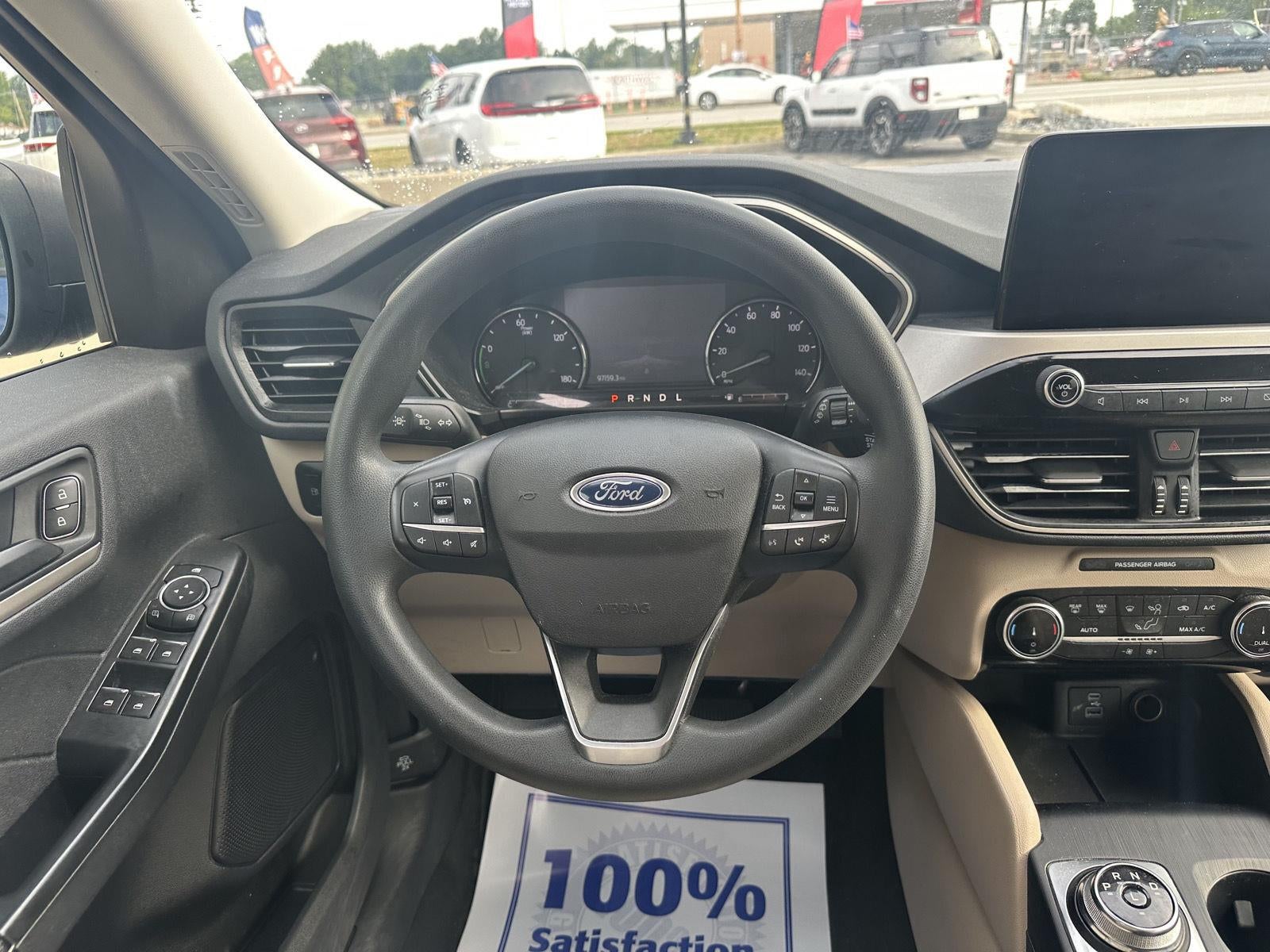 2022 Ford Escape SE Hybrid