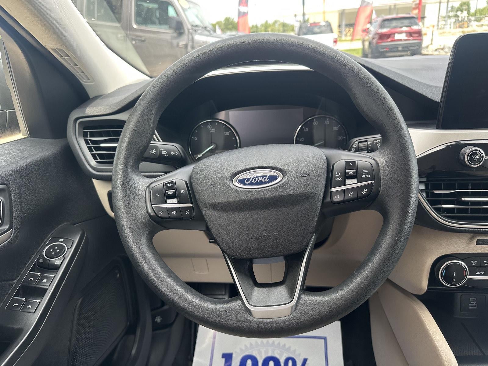 2022 Ford Escape SE Hybrid