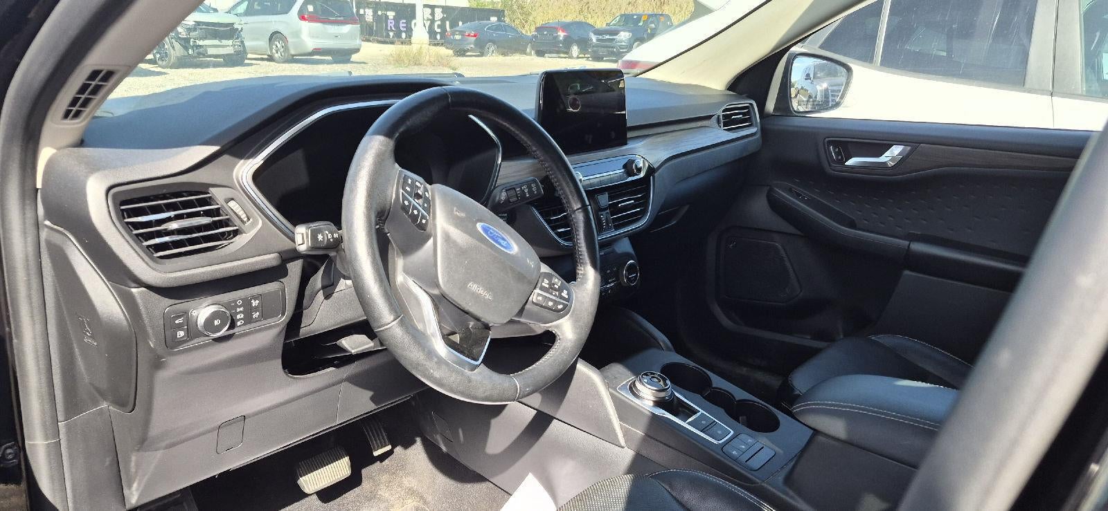 2020 Ford Escape Hybrid Titanium