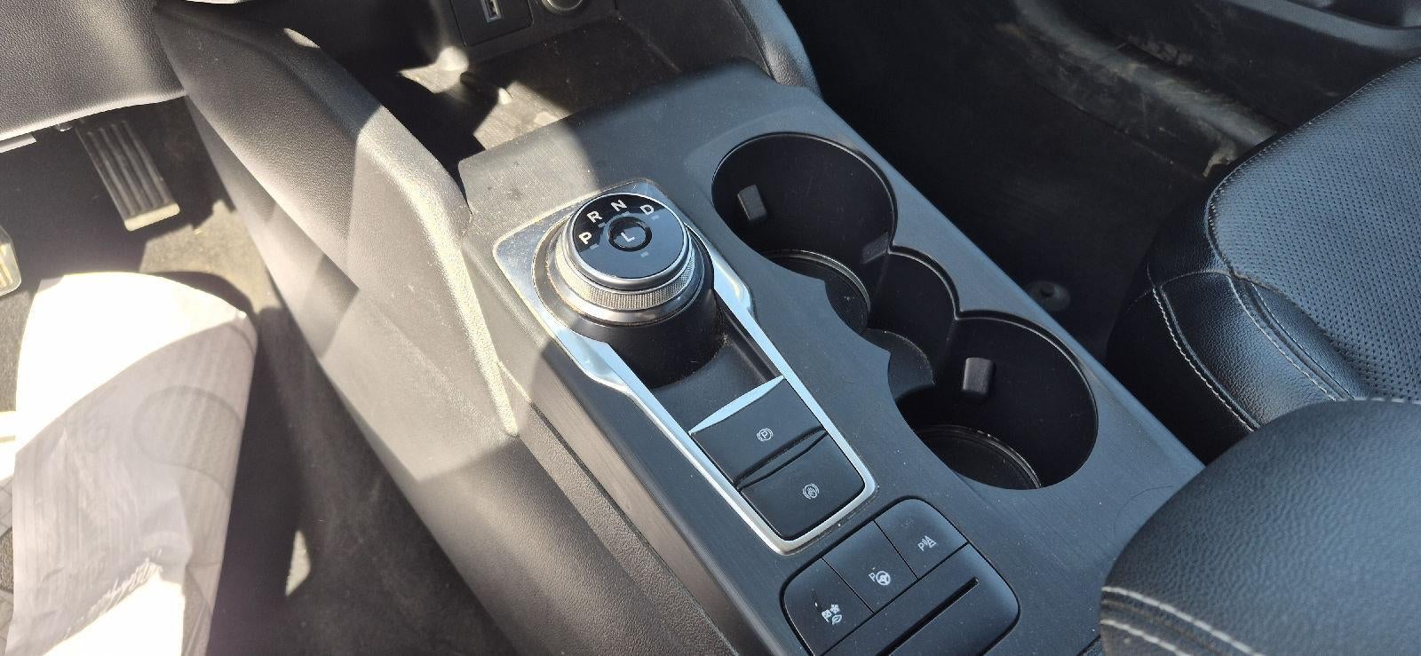2020 Ford Escape Hybrid Titanium
