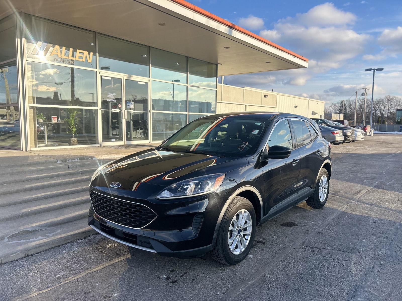 2020 Ford Escape SE