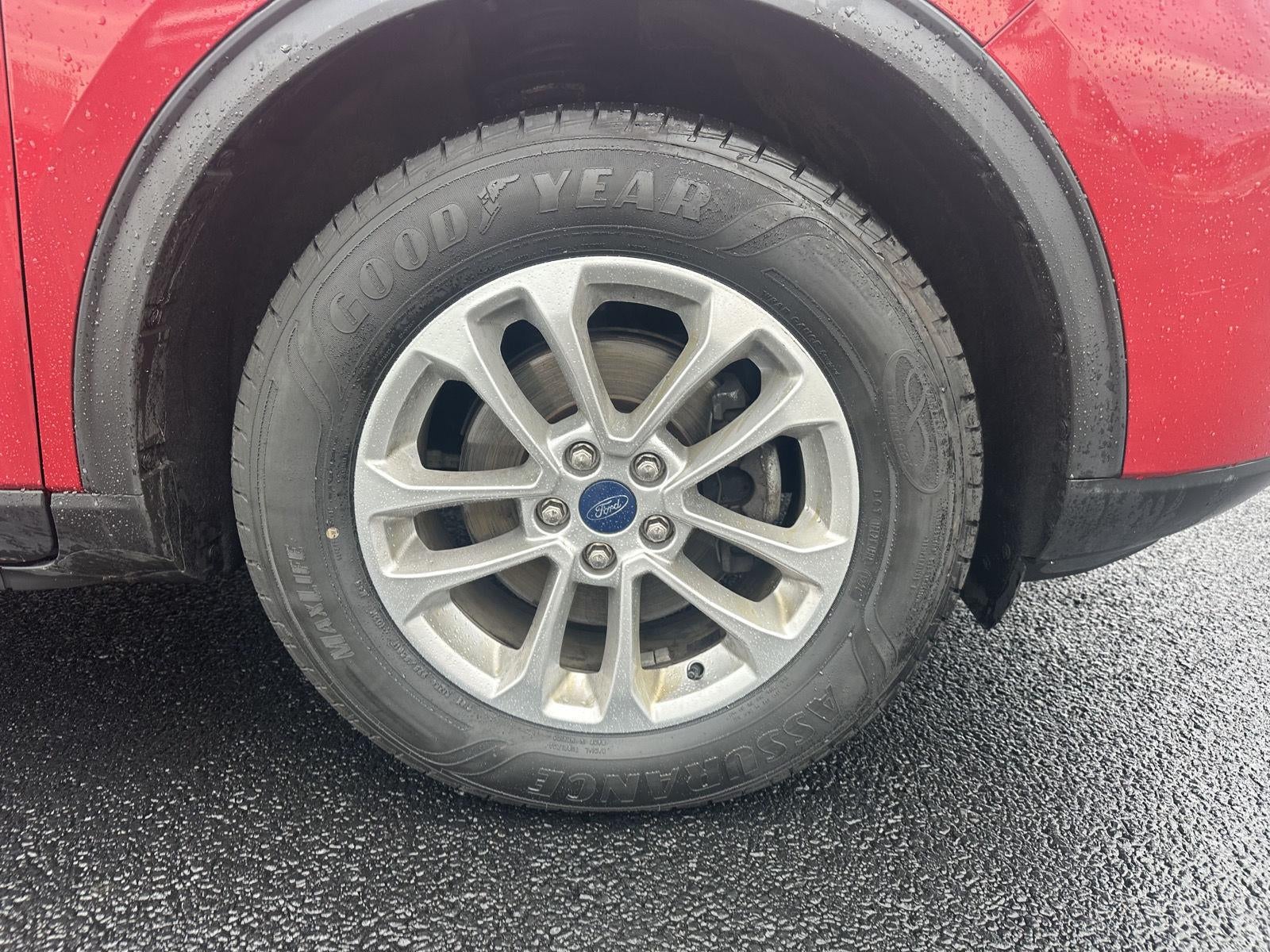 2022 Ford Escape SE