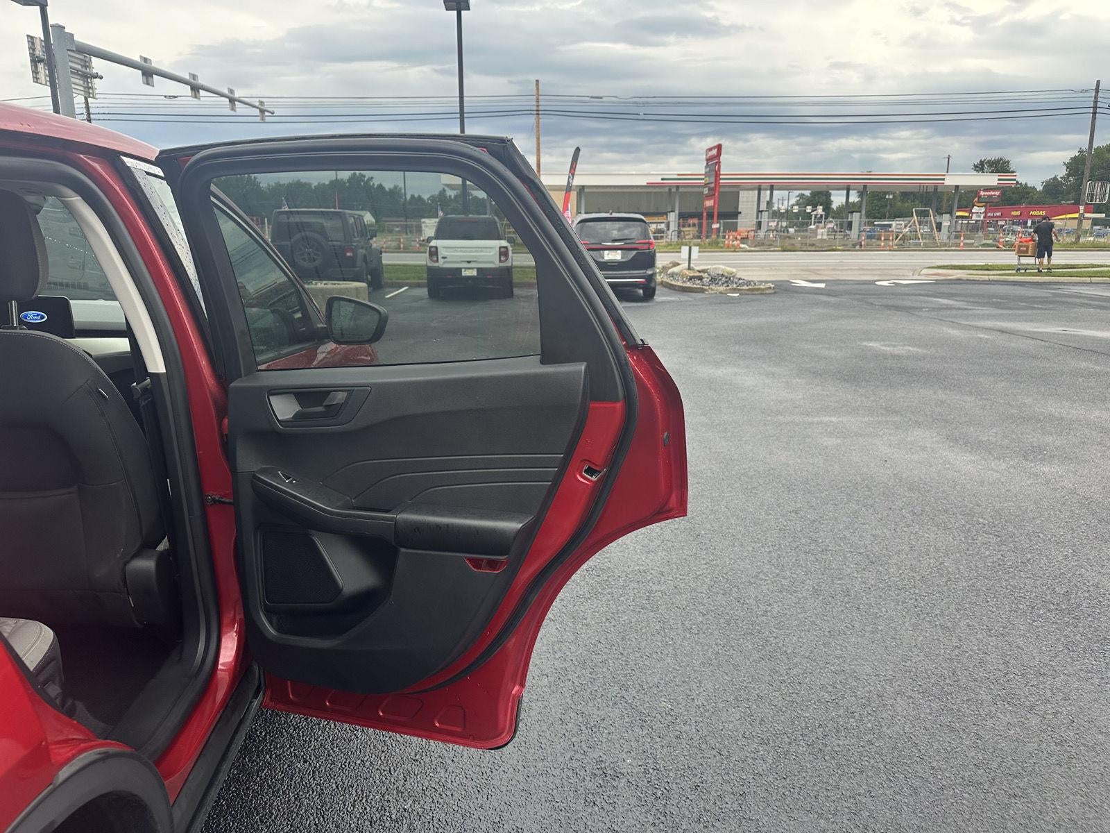 2022 Ford Escape SE