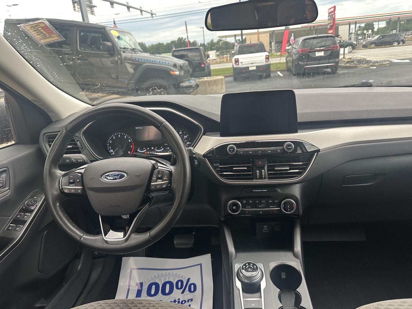 2022 Ford Escape SE