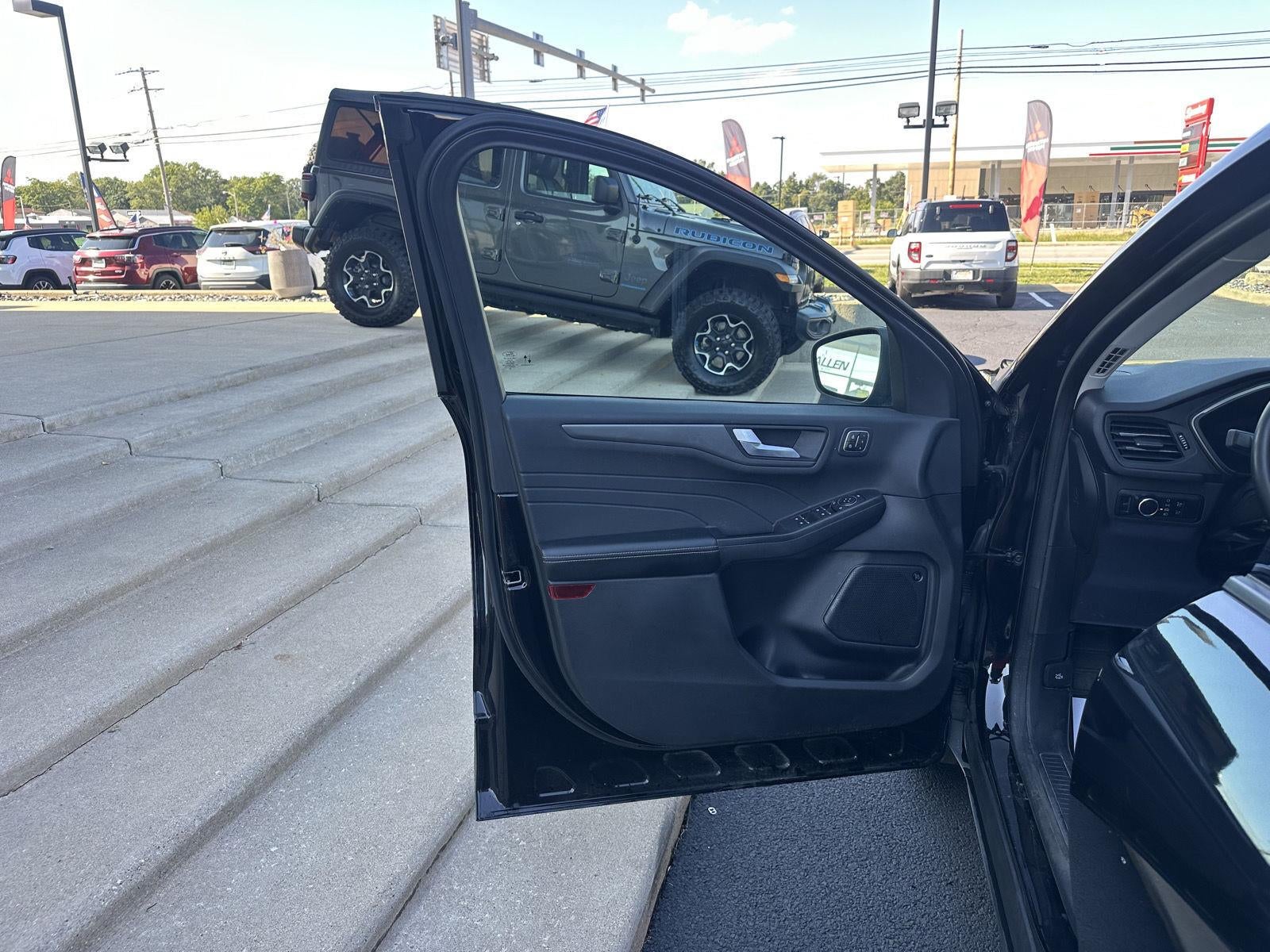 2023 Ford Escape Active