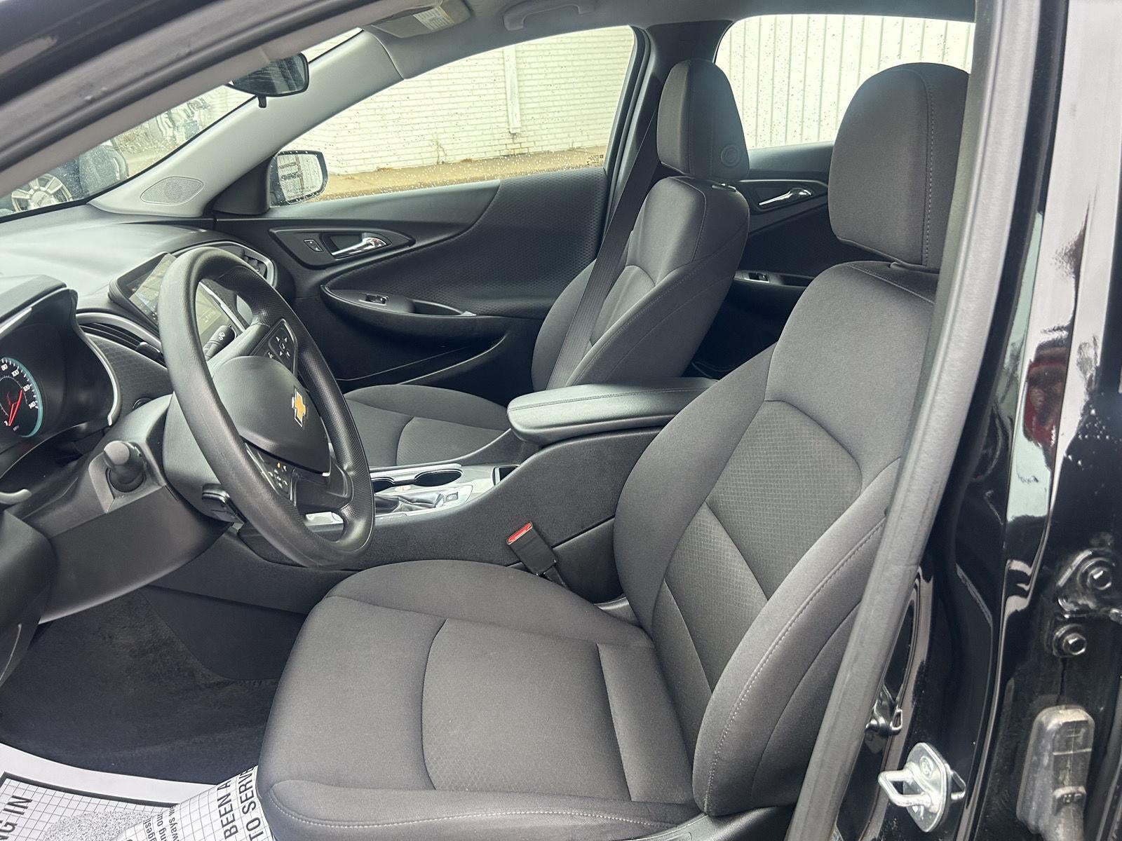 2025 Chevrolet Malibu LT