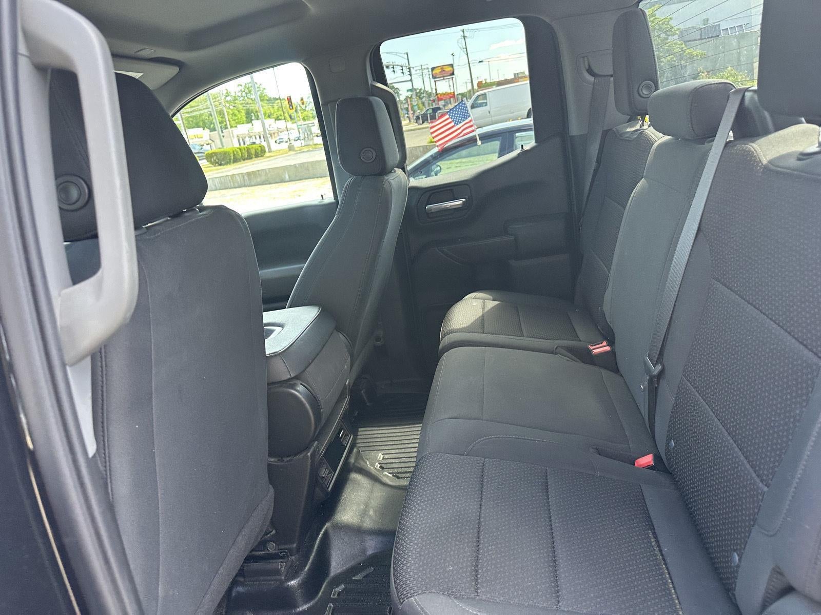 2023 Chevrolet SILVERADO 1500 4WD DOUBLE CAB 147 WORK