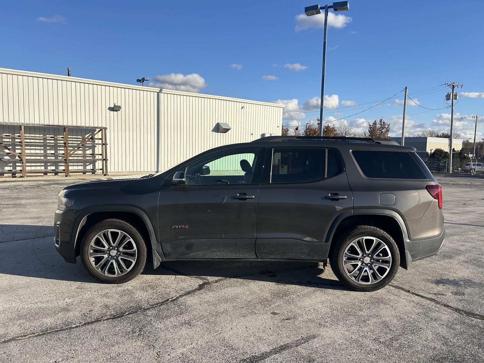 2020 GMC Acadia AT4