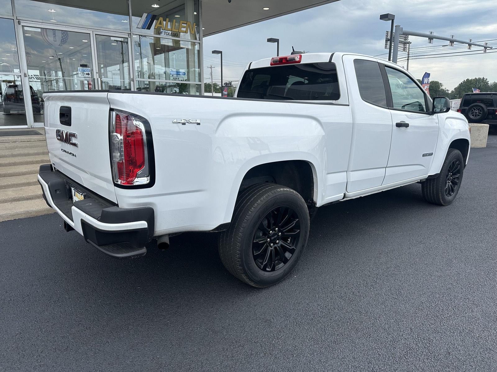 2022 GMC Canyon 4WD Elevation Standard