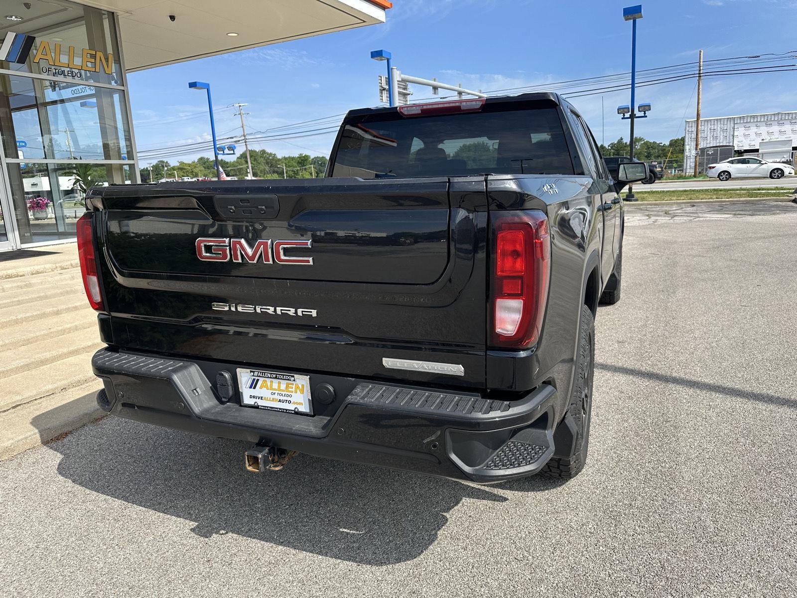 2022 GMC Sierra 1500 Limited Elevation