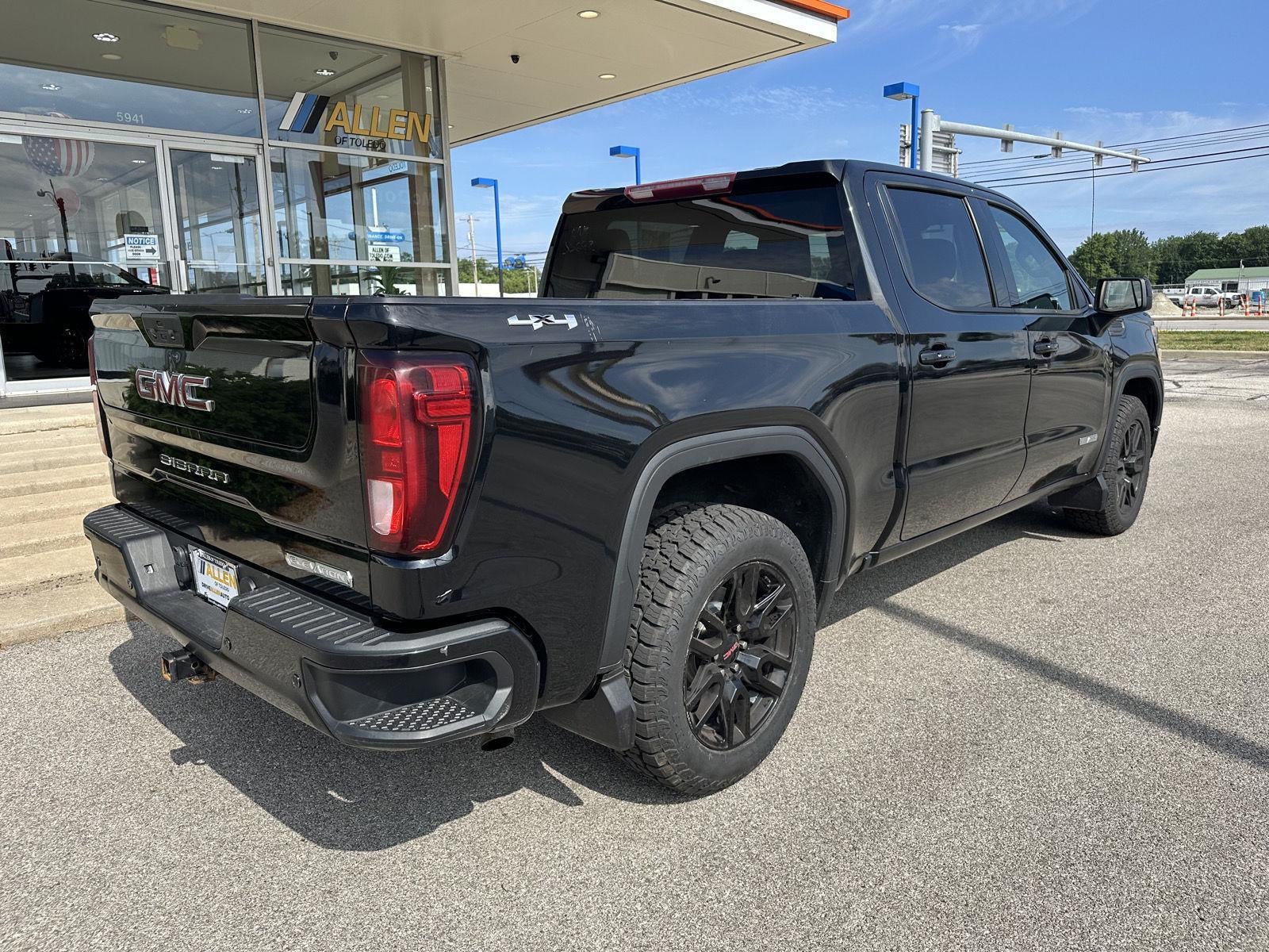 2022 GMC Sierra 1500 Limited Elevation