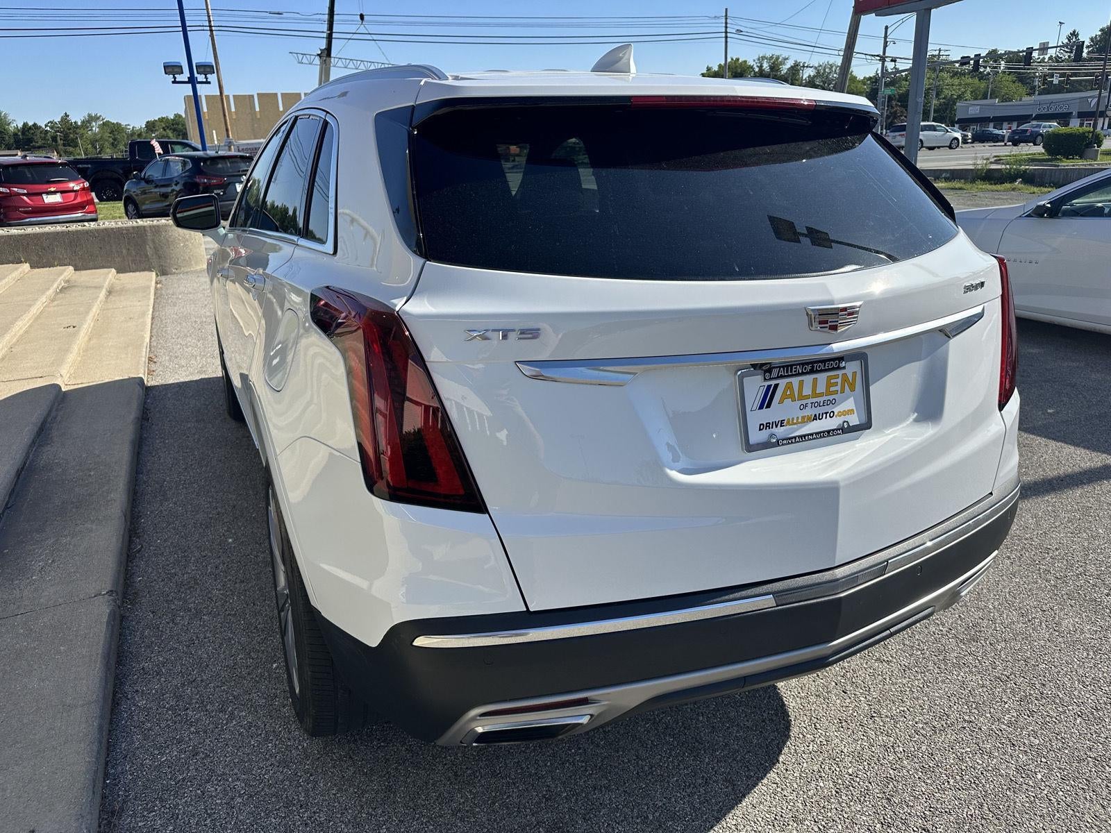 2024 Cadillac XT5 FWD Premium Luxury