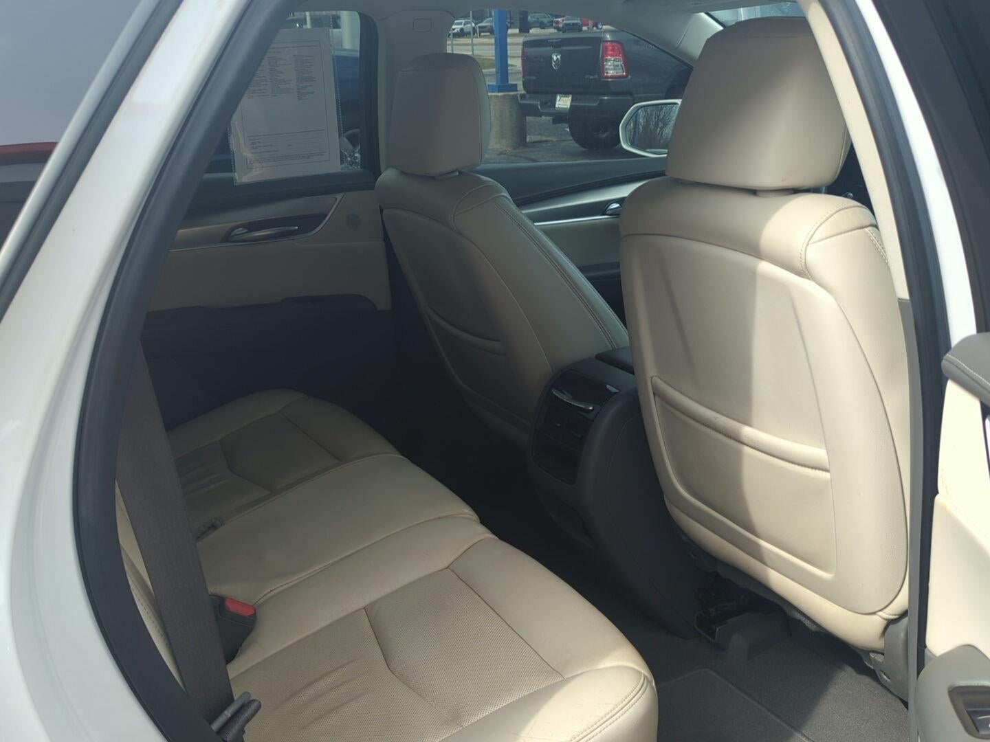 2018 Cadillac XT5 Premium Luxury AWD