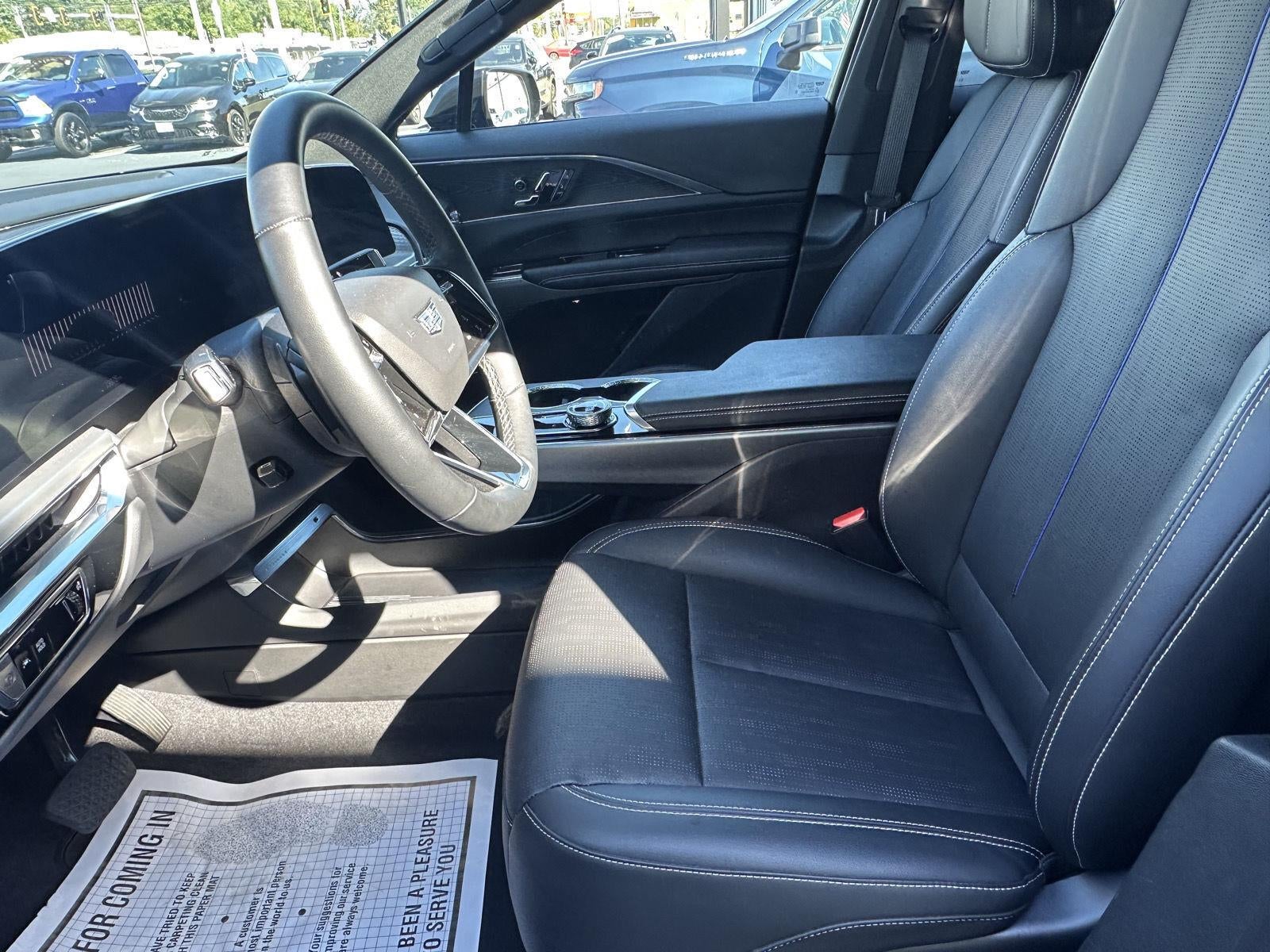 2024 Cadillac LYRIQ Sport