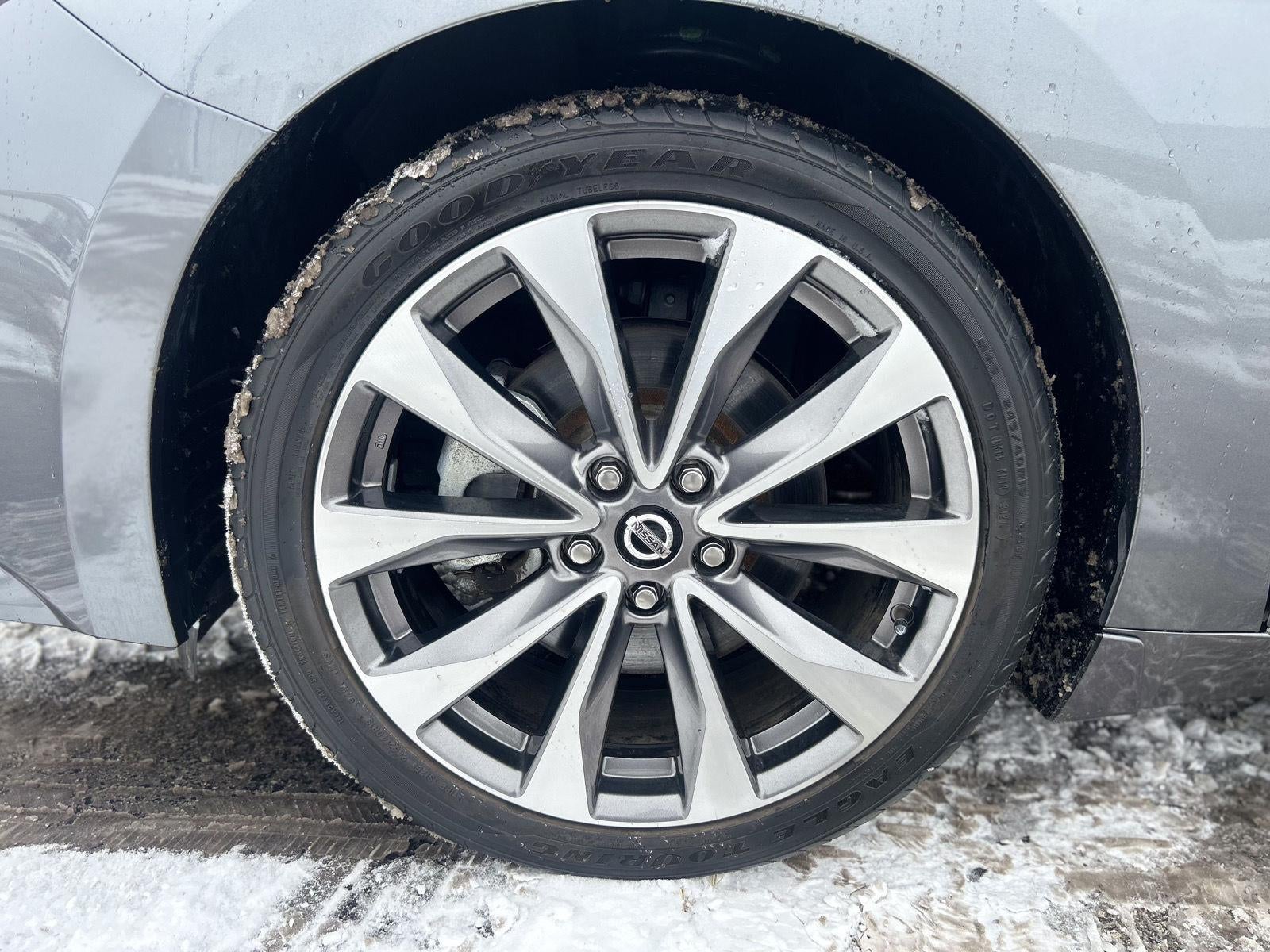 2022 Nissan MAXIMA PLATINUM CVT