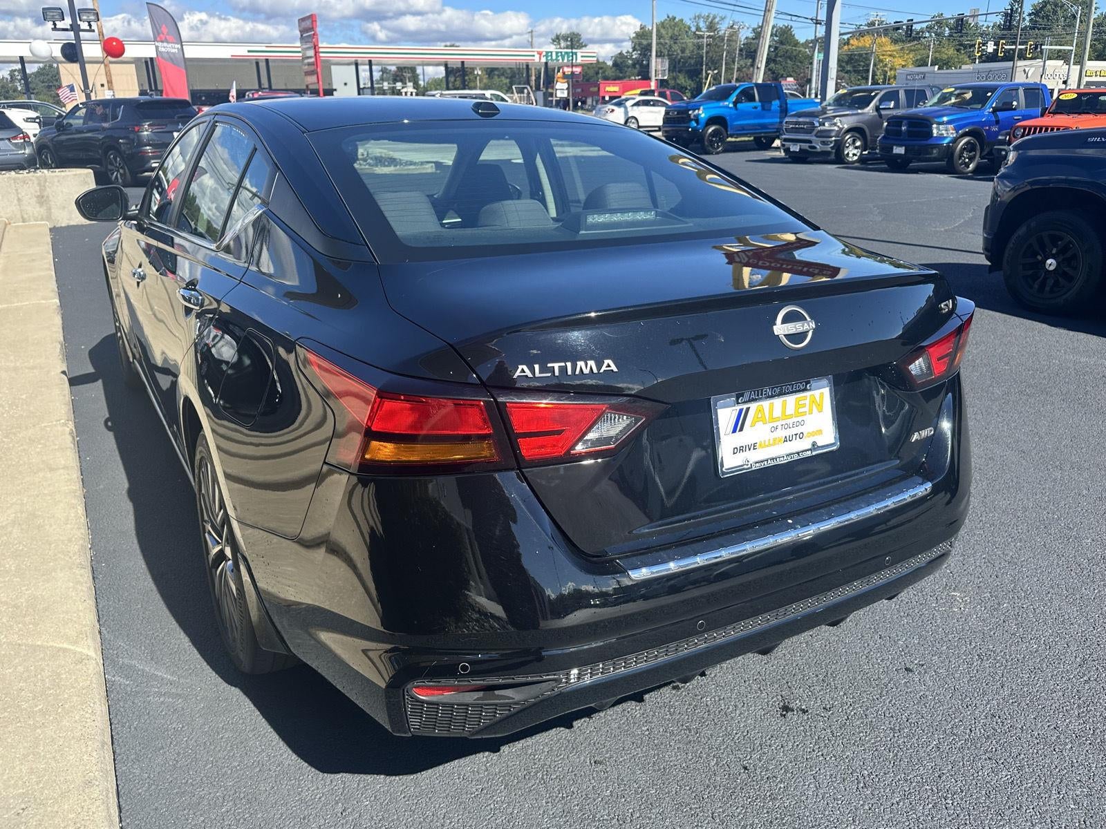 2023 Nissan Altima 2.5 SV