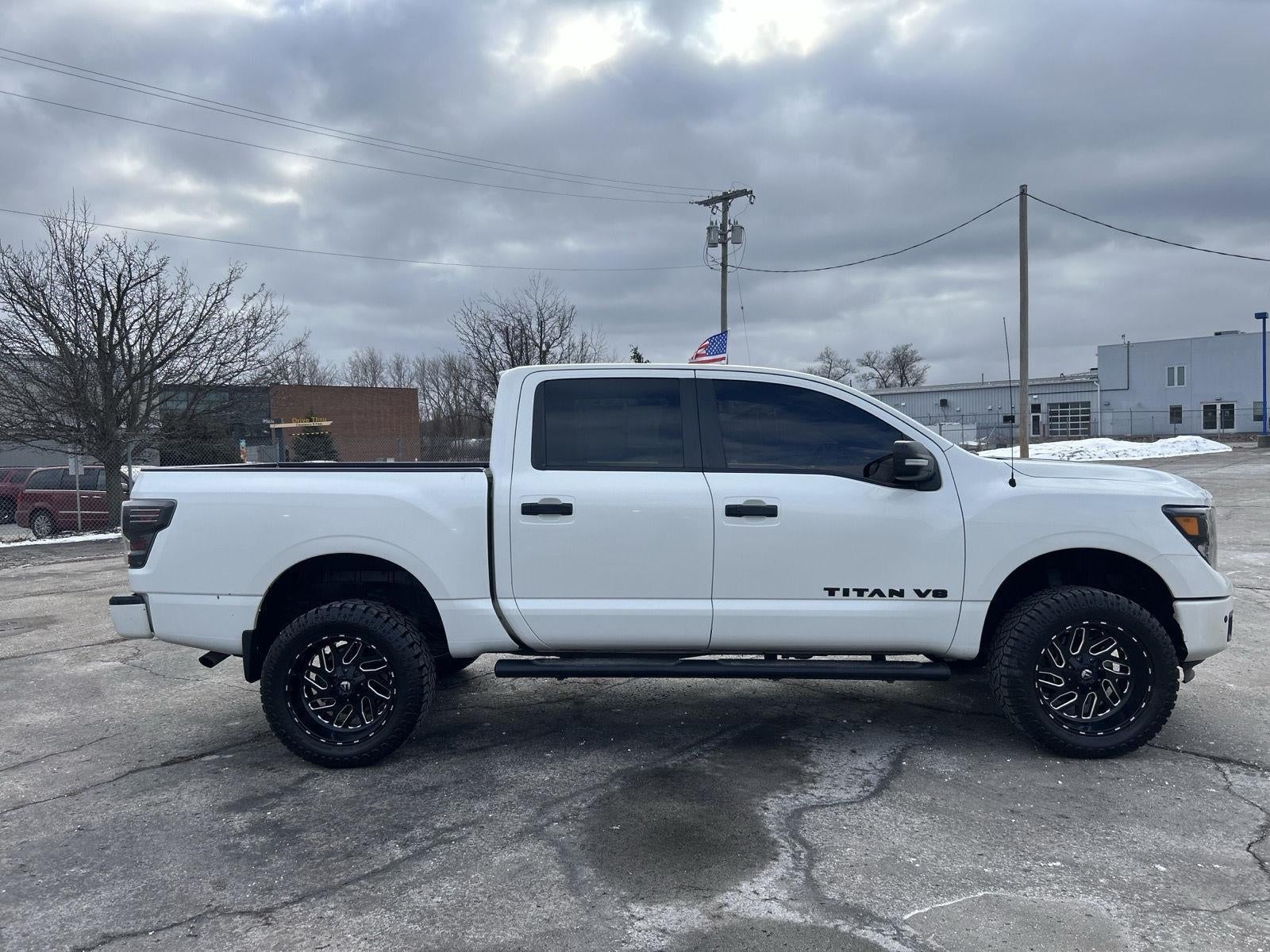 2018 Nissan Titan SV