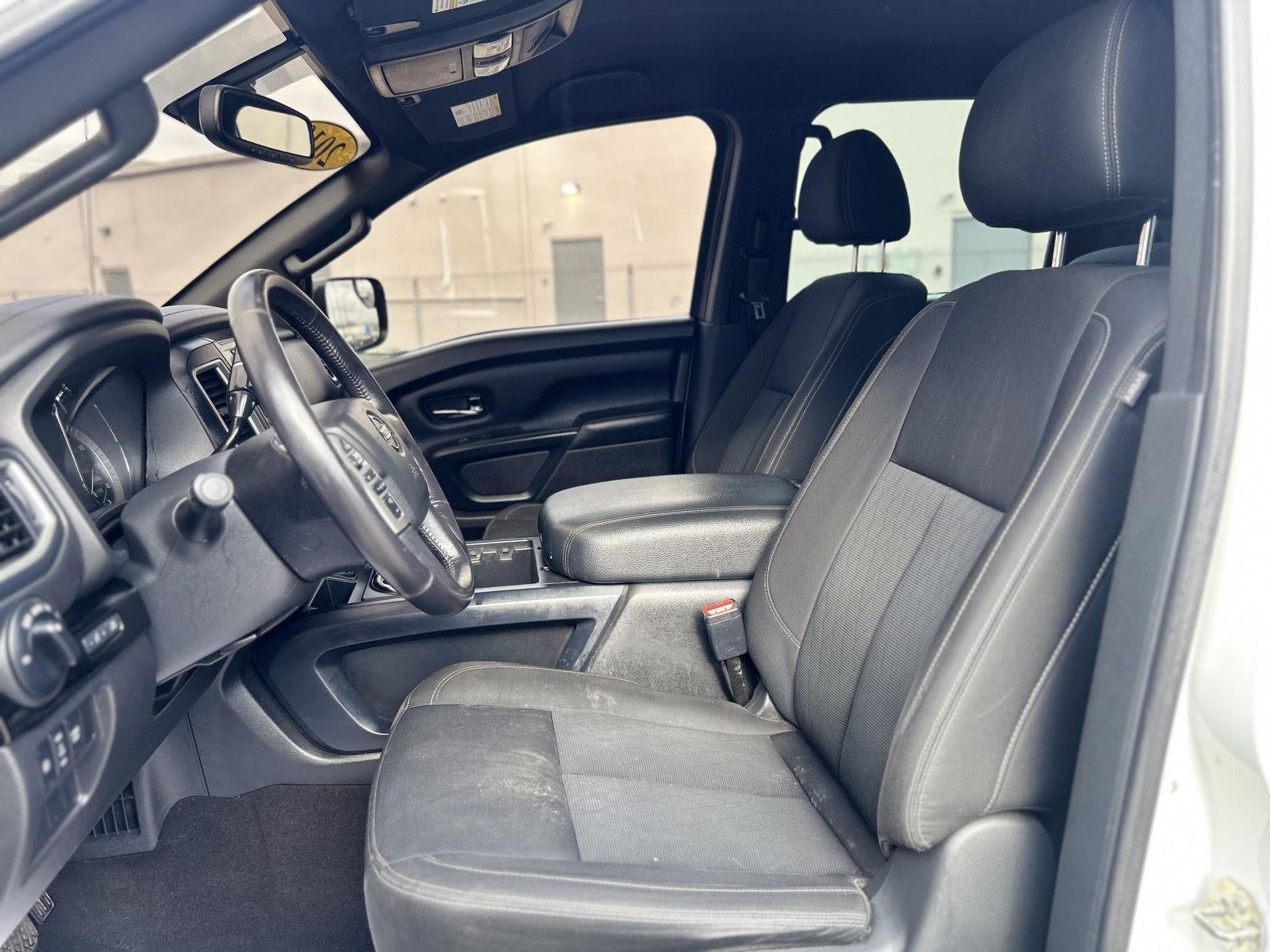 2018 Nissan Titan SV