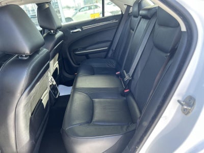 2023 Chrysler 300 300 Touring L