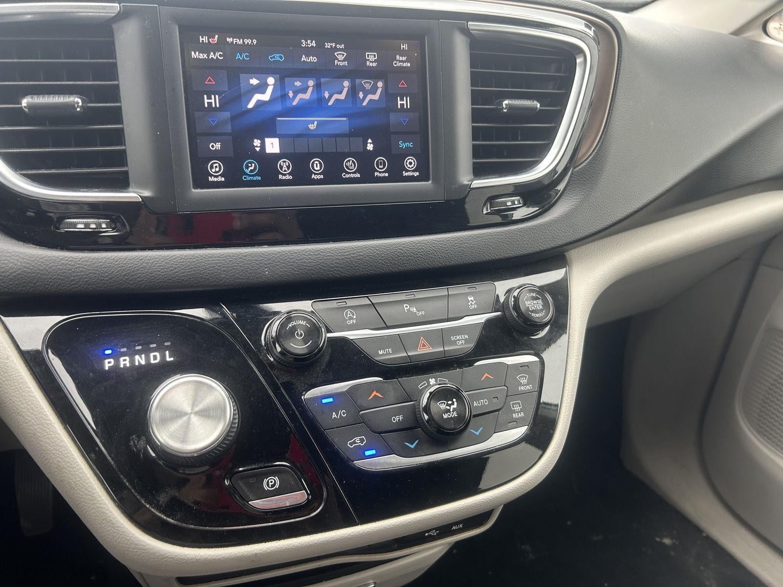 2018 Chrysler Pacifica Touring L