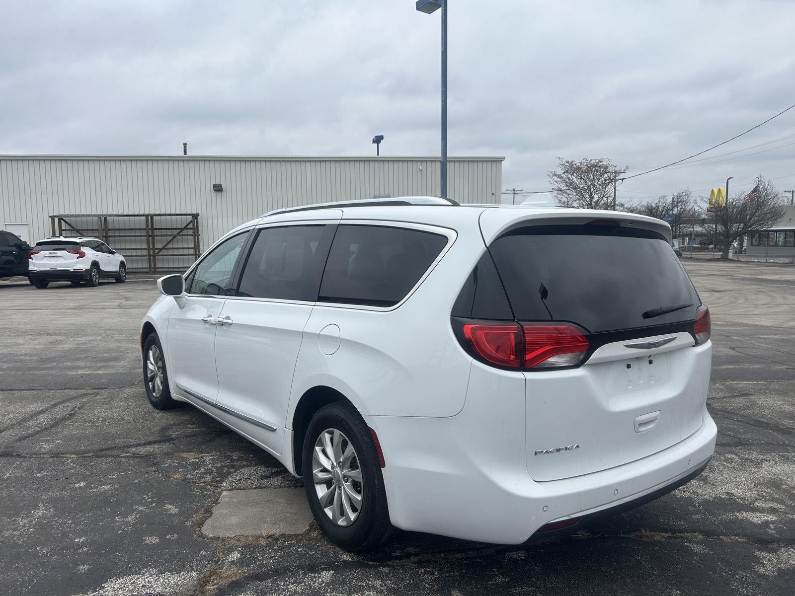2018 Chrysler Pacifica Touring L