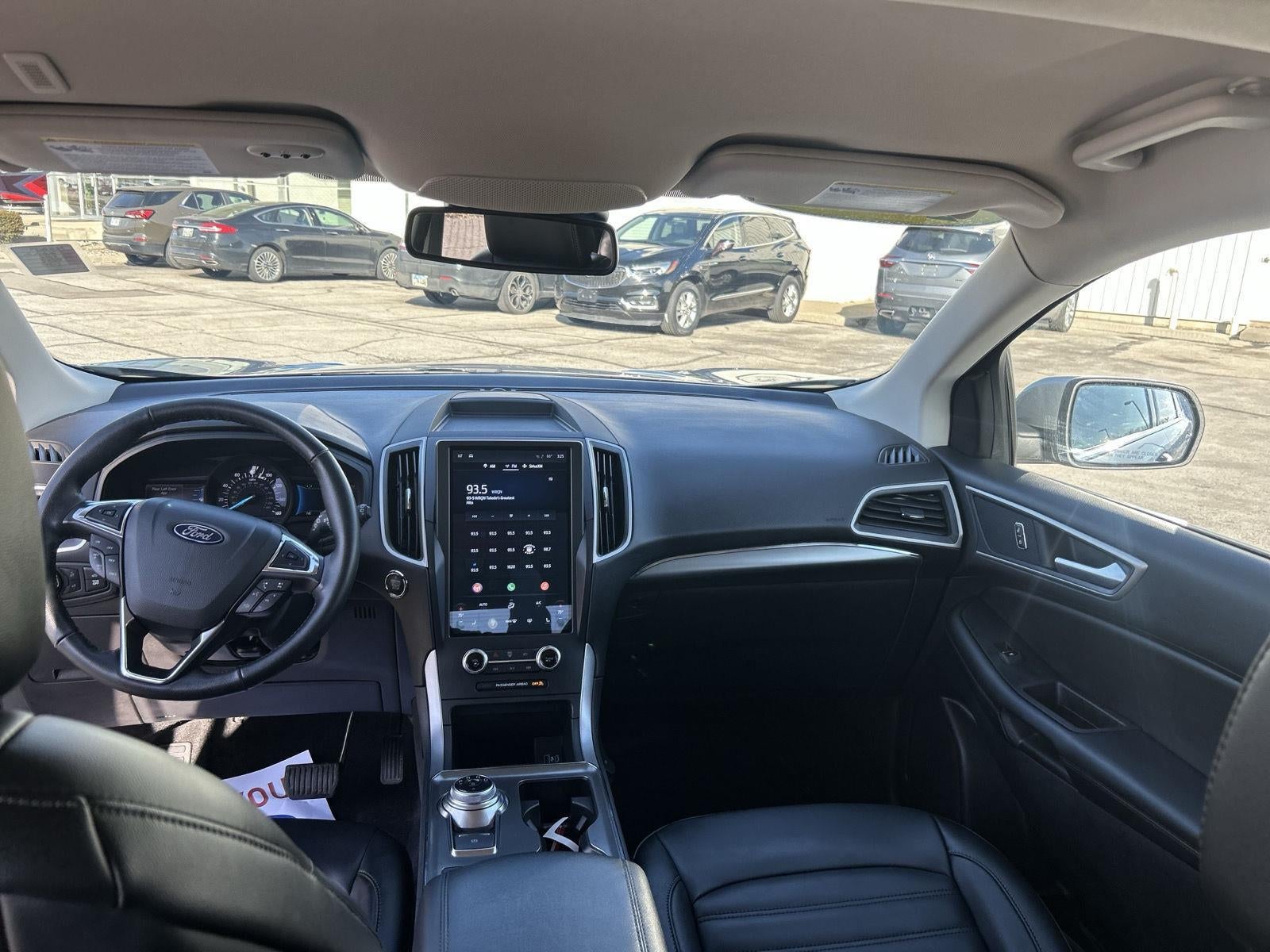 2022 Ford Edge SEL