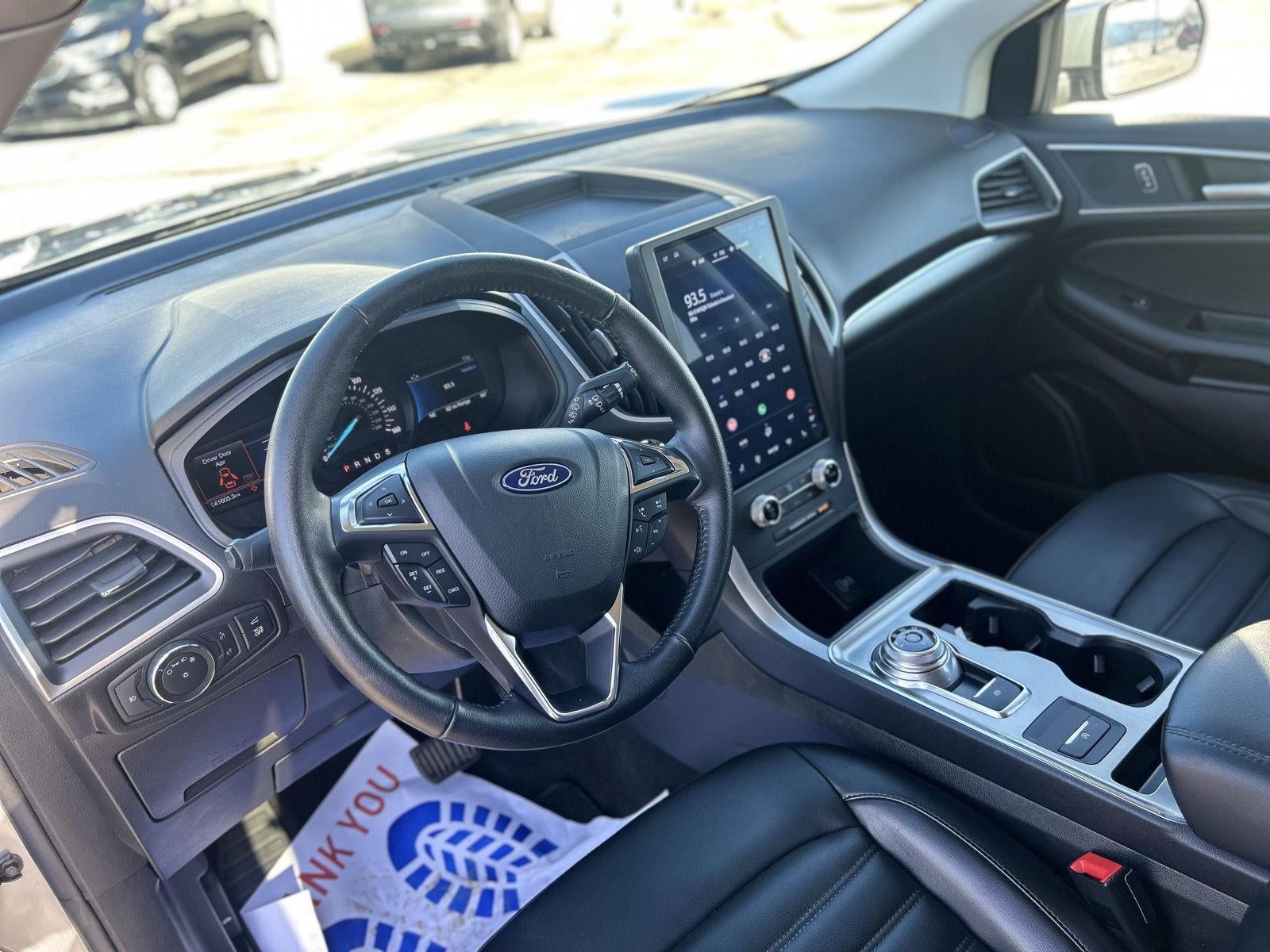 2022 Ford Edge SEL
