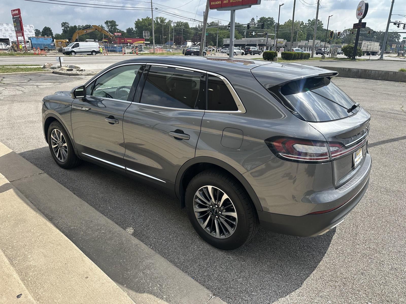 2023 Lincoln Nautilus Reserve