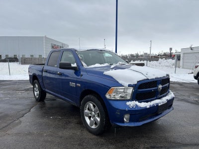 2017 RAM 1500 EXPRESS 4X4 CREW CAB 5'7