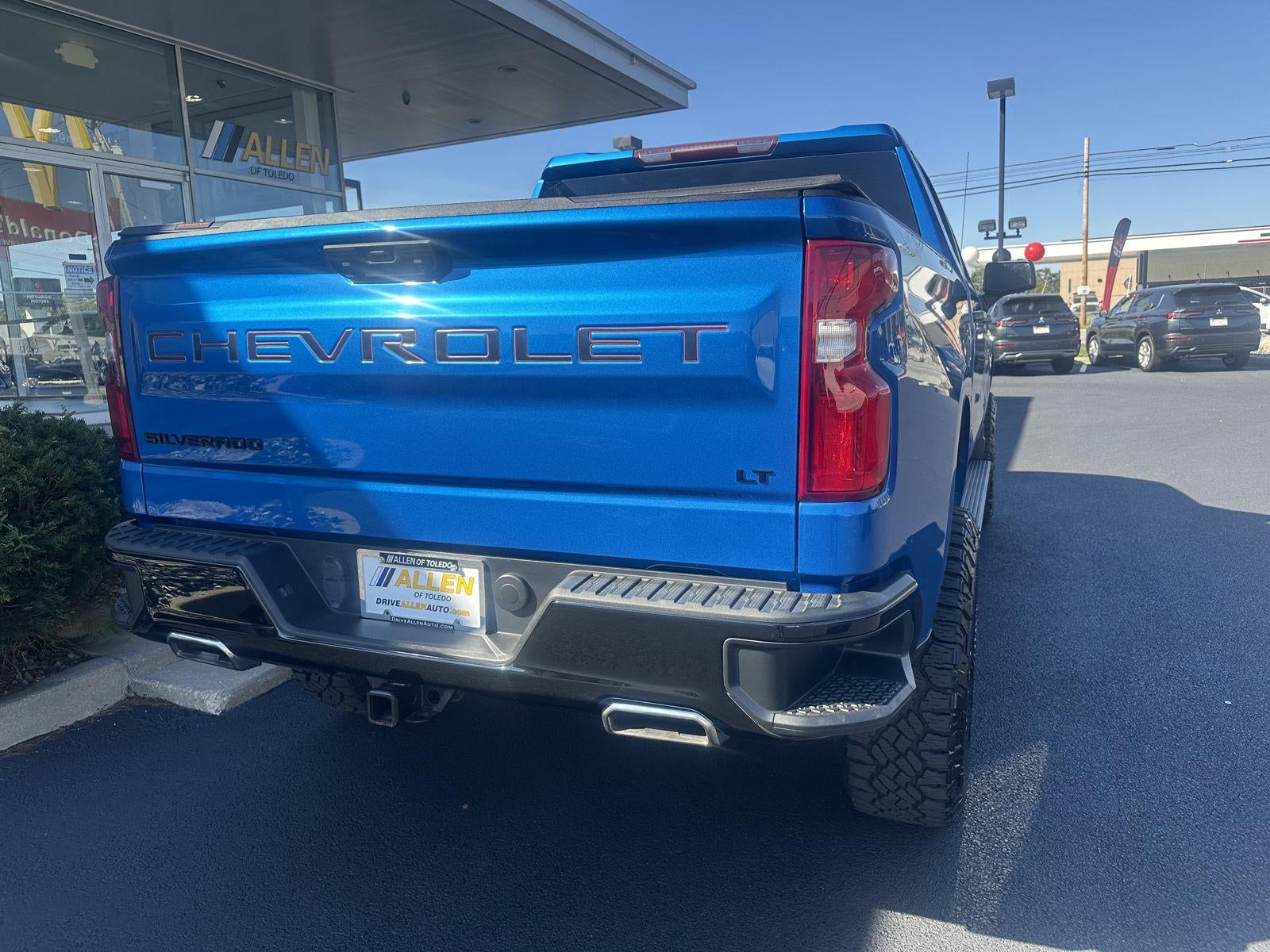 2022 Chevrolet SILVERADO 1500 4WD CREW CAB 147 LT TRAI