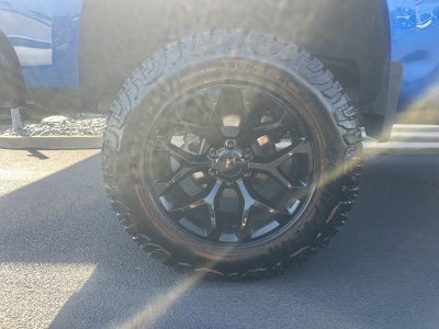 2022 Chevrolet SILVERADO 1500 4WD CREW CAB 147 LT TRAI