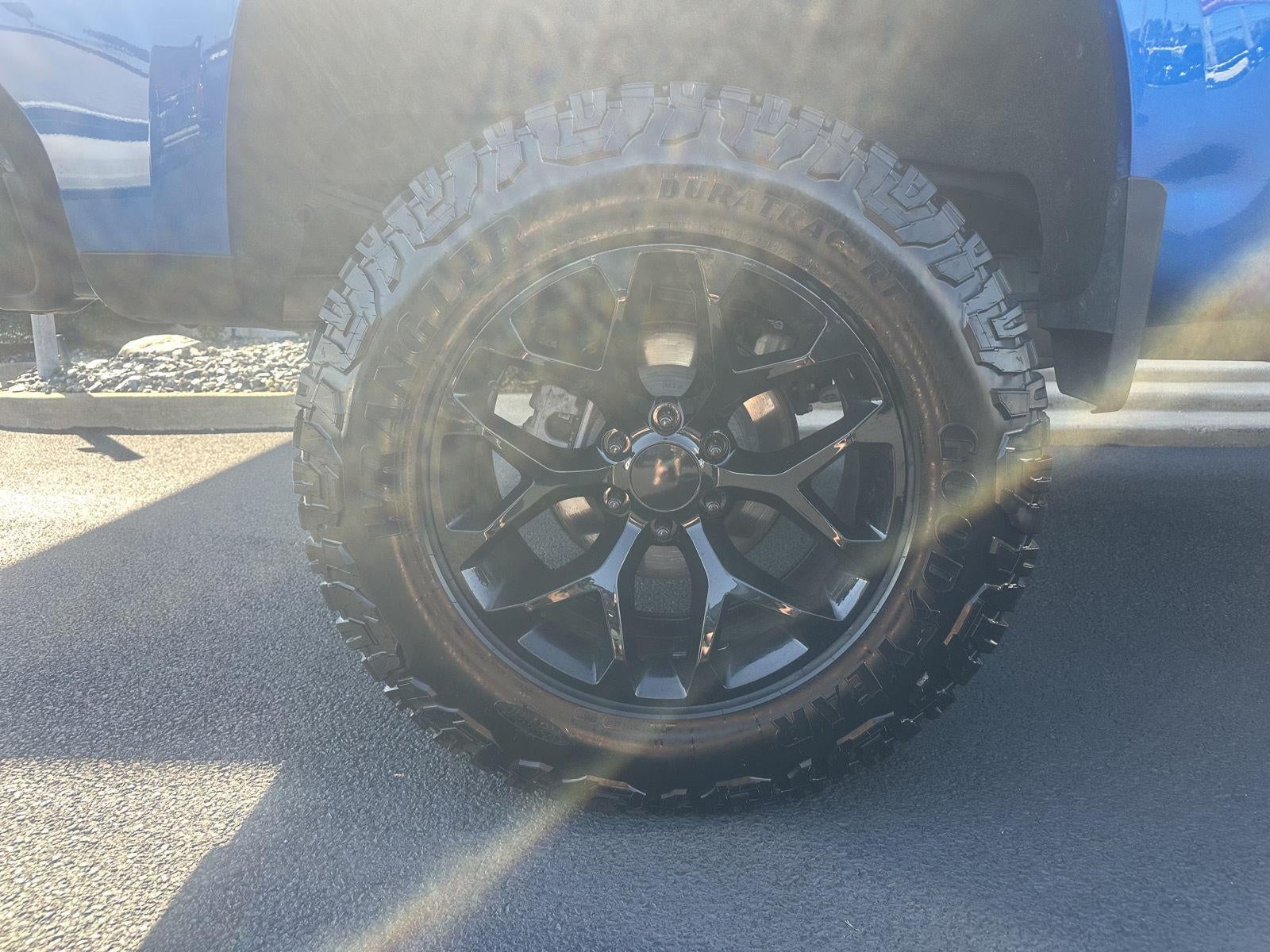 2022 Chevrolet SILVERADO 1500 4WD CREW CAB 147 LT TRAI