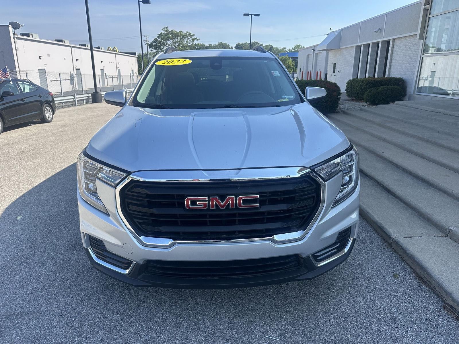 2022 GMC Terrain SLE