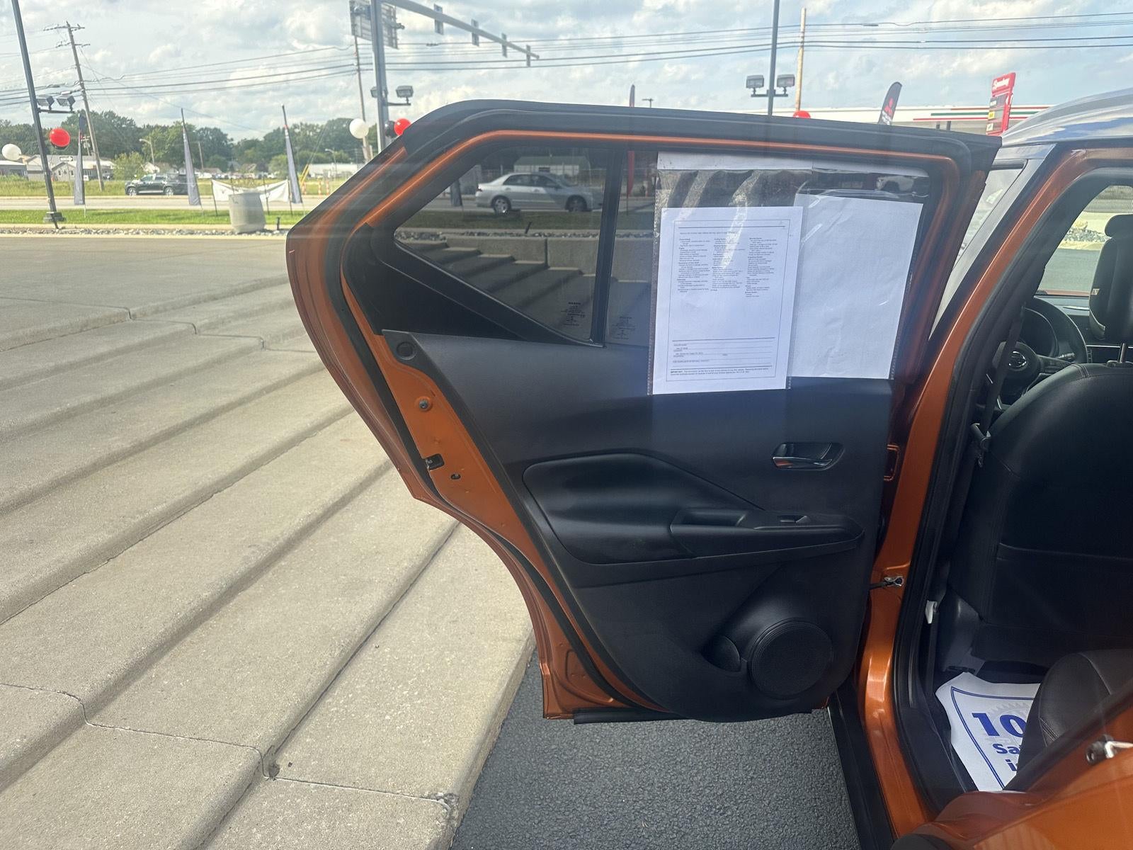 2020 Nissan Kicks SR
