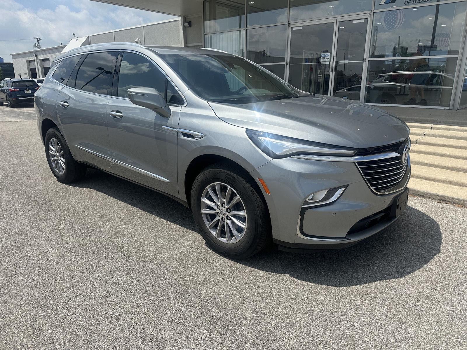 2023 Buick ENCLAVE AWD 4DR ESSENCE