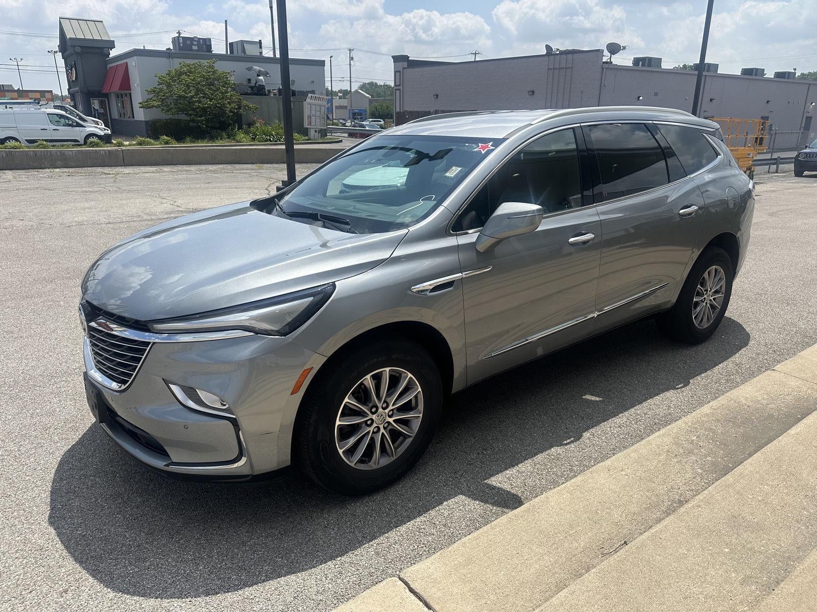 2023 Buick ENCLAVE AWD 4DR ESSENCE