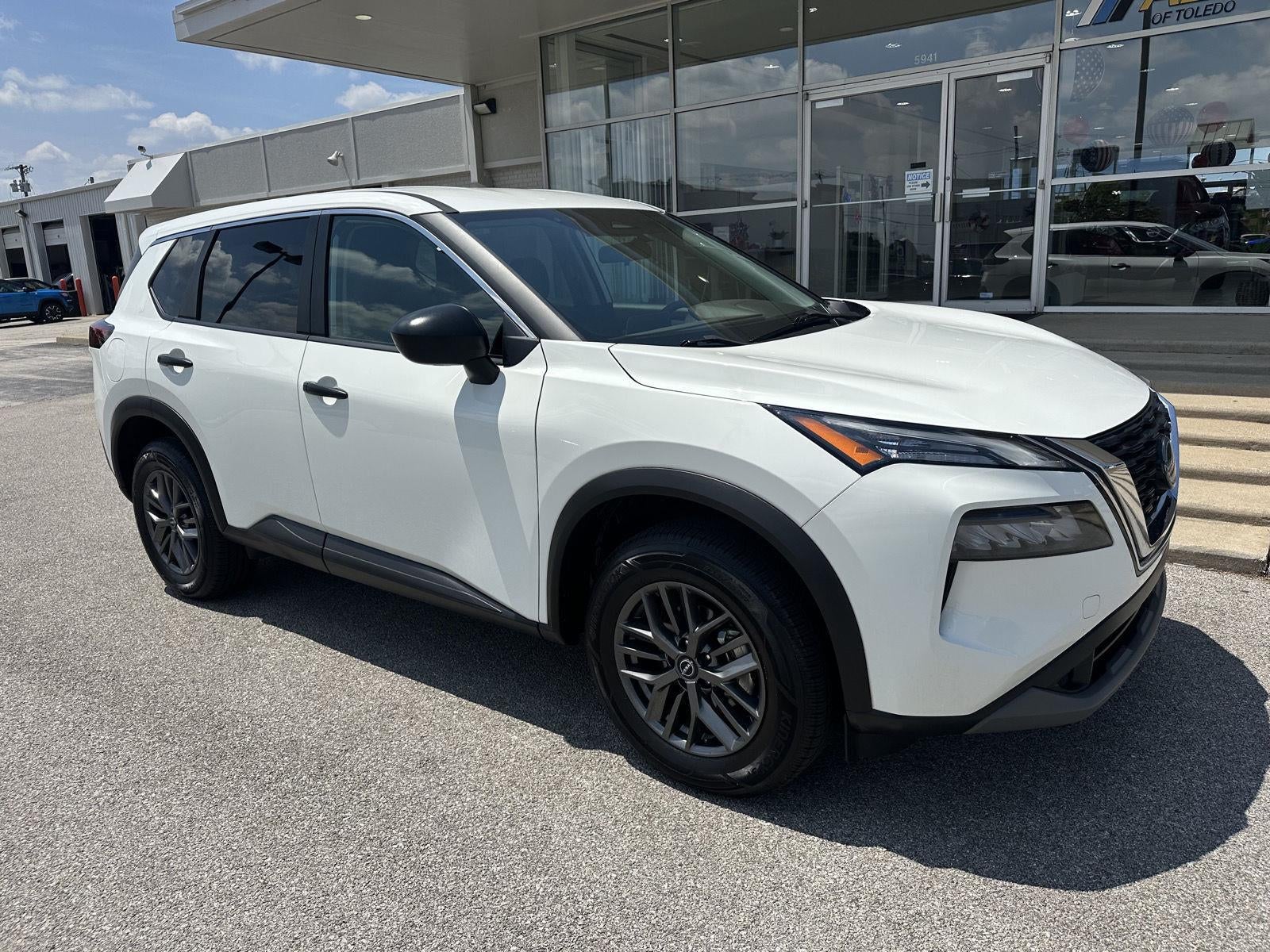 2023 Nissan Rogue S