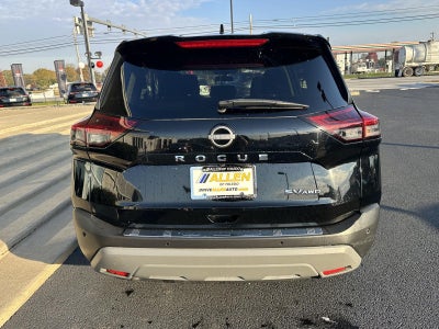 2023 Nissan ROGUE AWD SV
