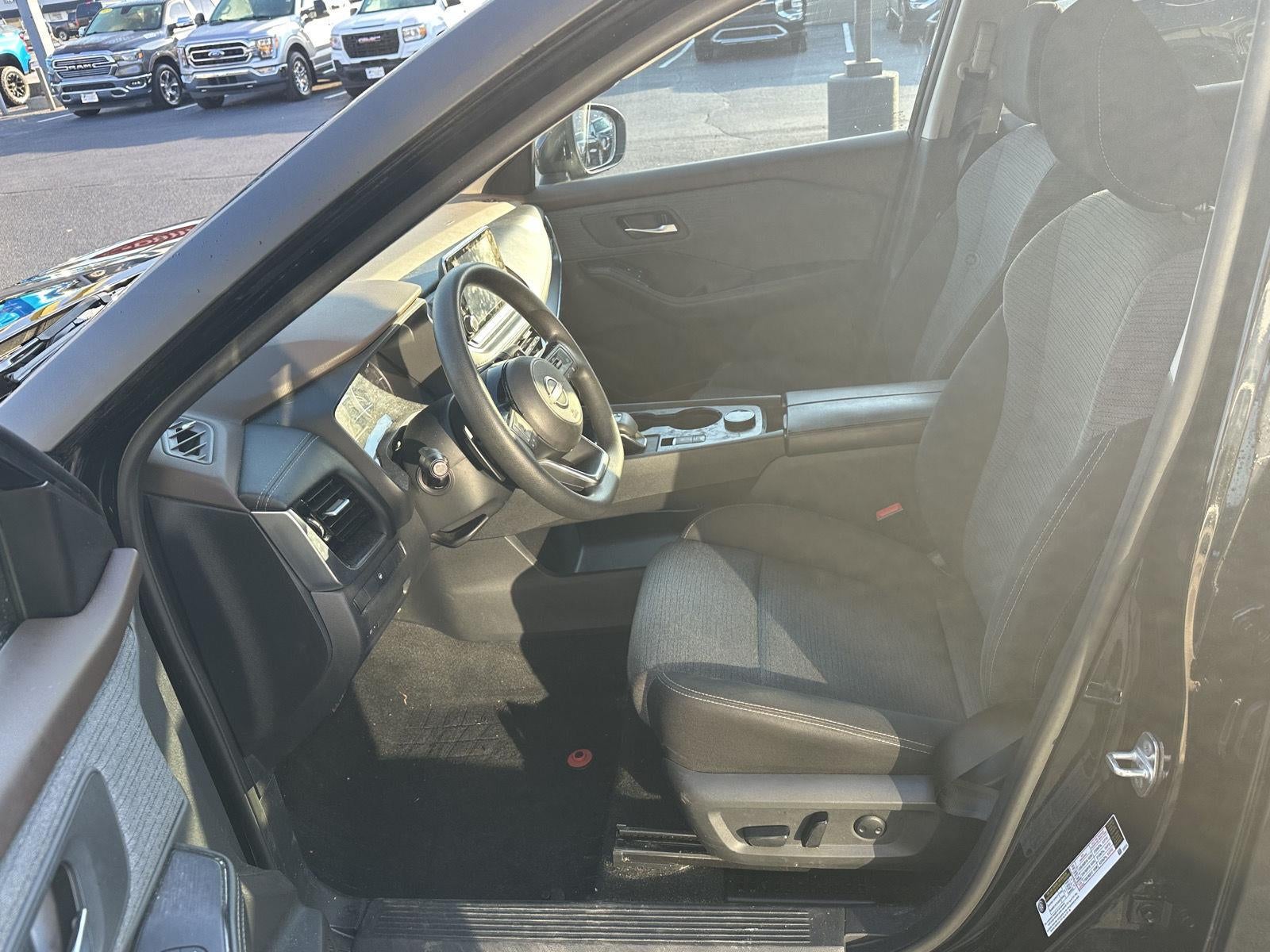 2023 Nissan ROGUE AWD SV