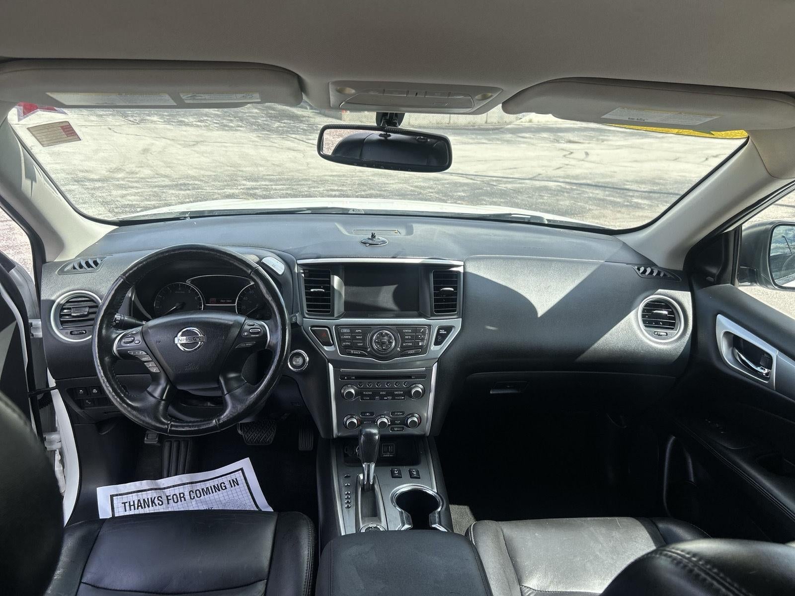 2019 Nissan Pathfinder SL