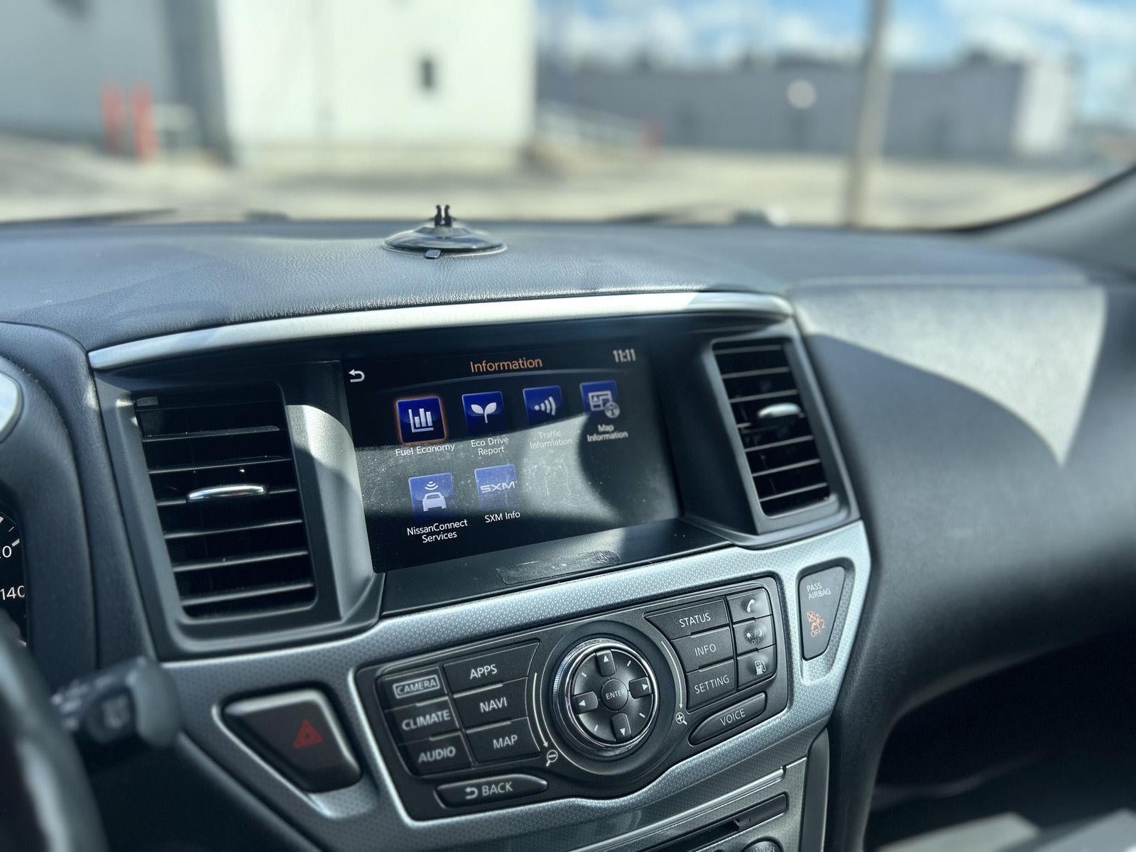 2019 Nissan Pathfinder SL