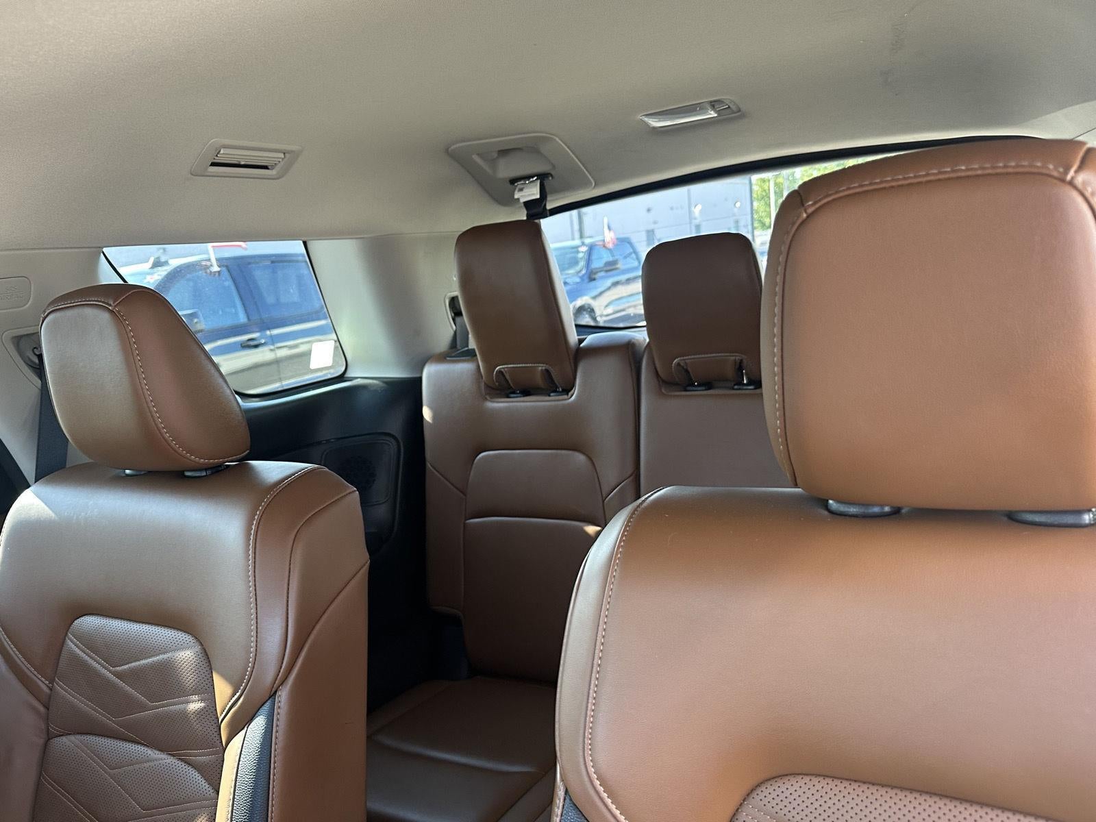 2023 Nissan Pathfinder Platinum