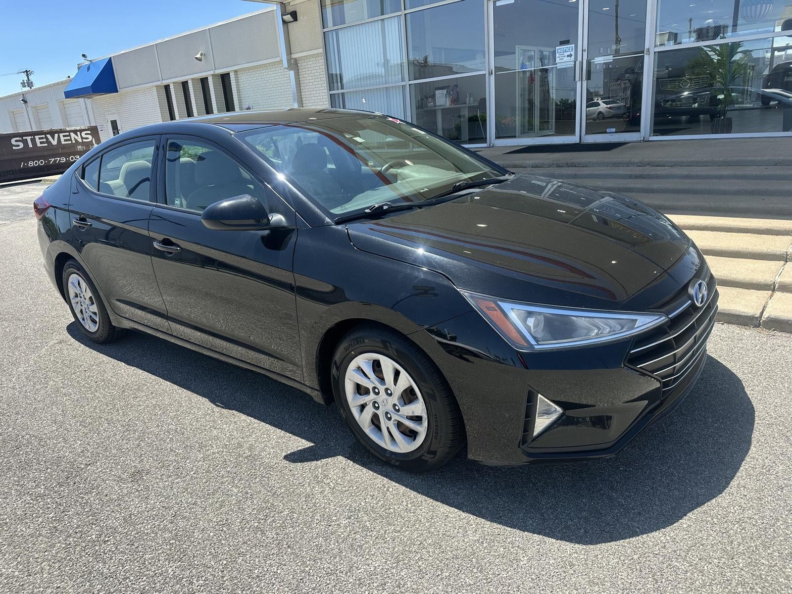 2020 Hyundai Elantra SE