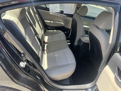 2020 Hyundai Elantra SE