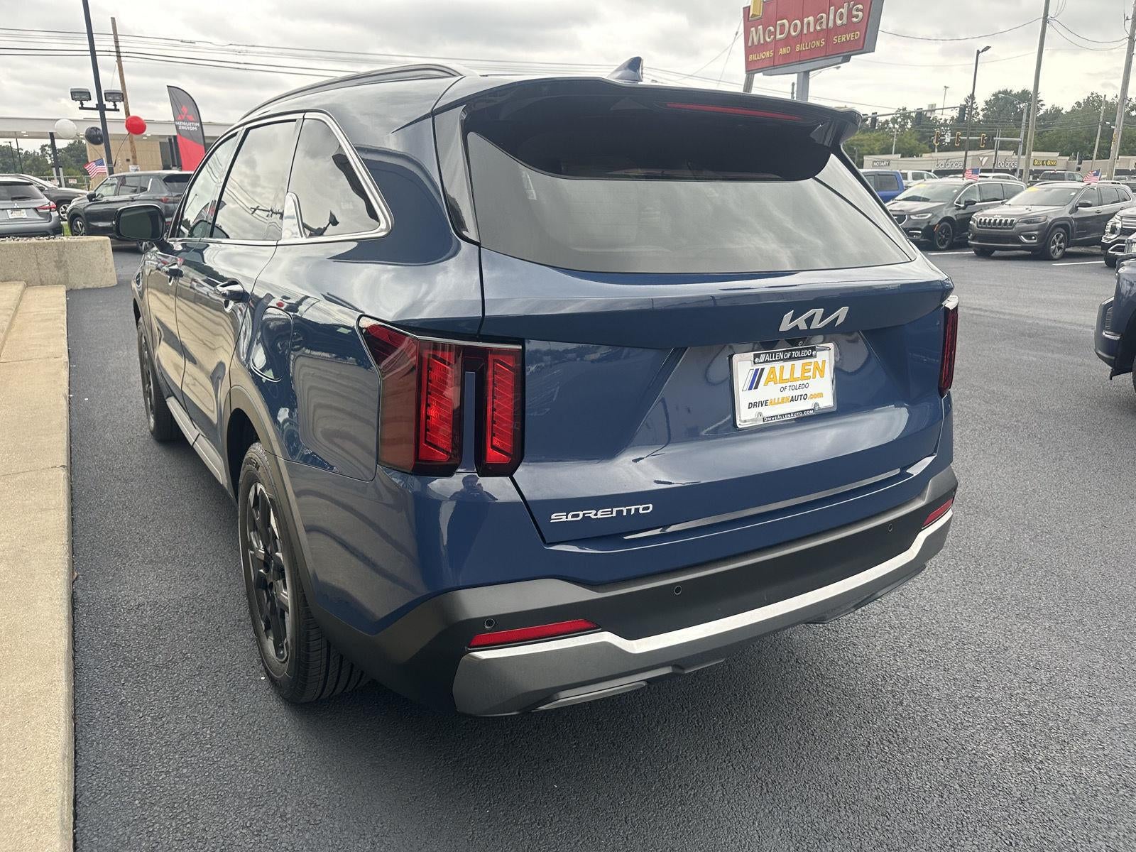 2025 Kia Sorento S