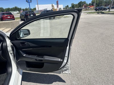 2016 Mitsubishi Lancer SE