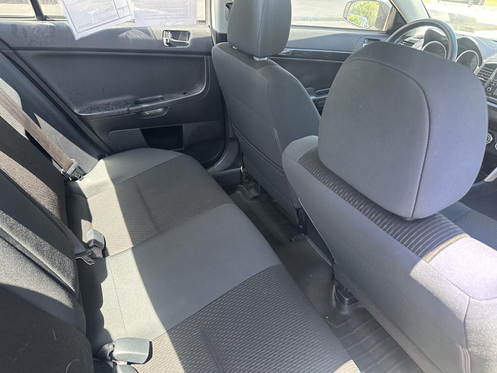 2016 Mitsubishi Lancer SE